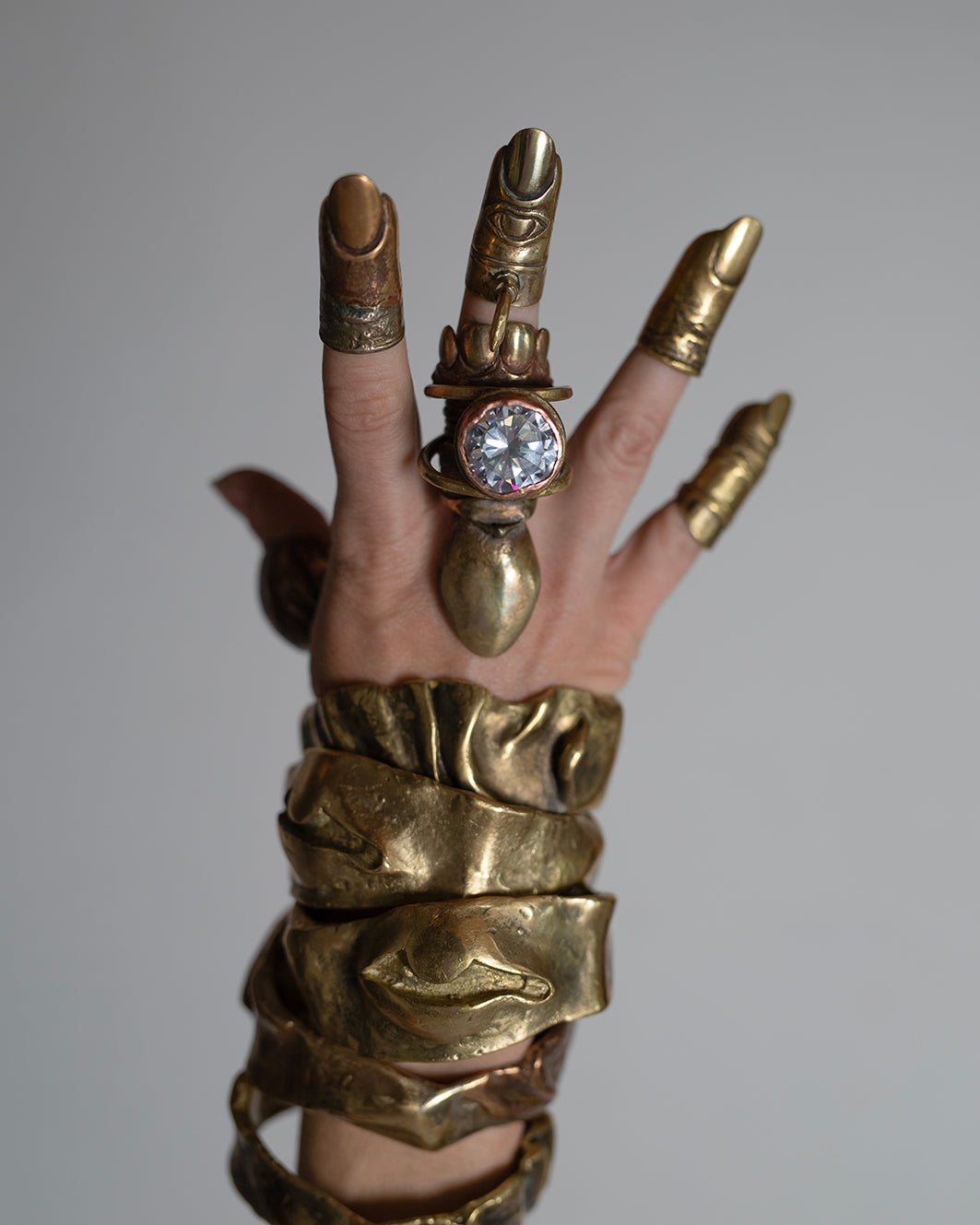 Ring Finger Eye with spike. Brass. / Pierscien palec z kolcem. Mosiadz.