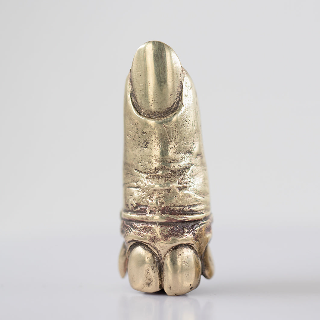Tooth finger shape ring, Brass and silver. / Pierscien w ksztacie palca z zebami. Mosiadz i srebro.