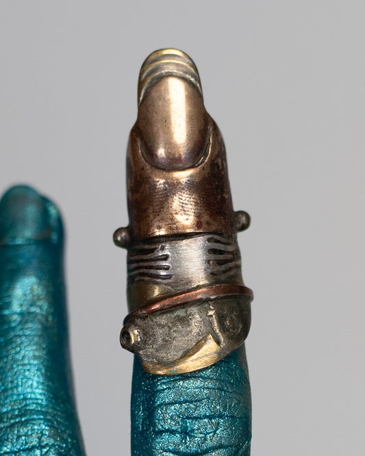Alien finger ring. Silver, bronze, brass, copper. / Pierscien palec. Srebro, brąz, mosiadz, miedz.