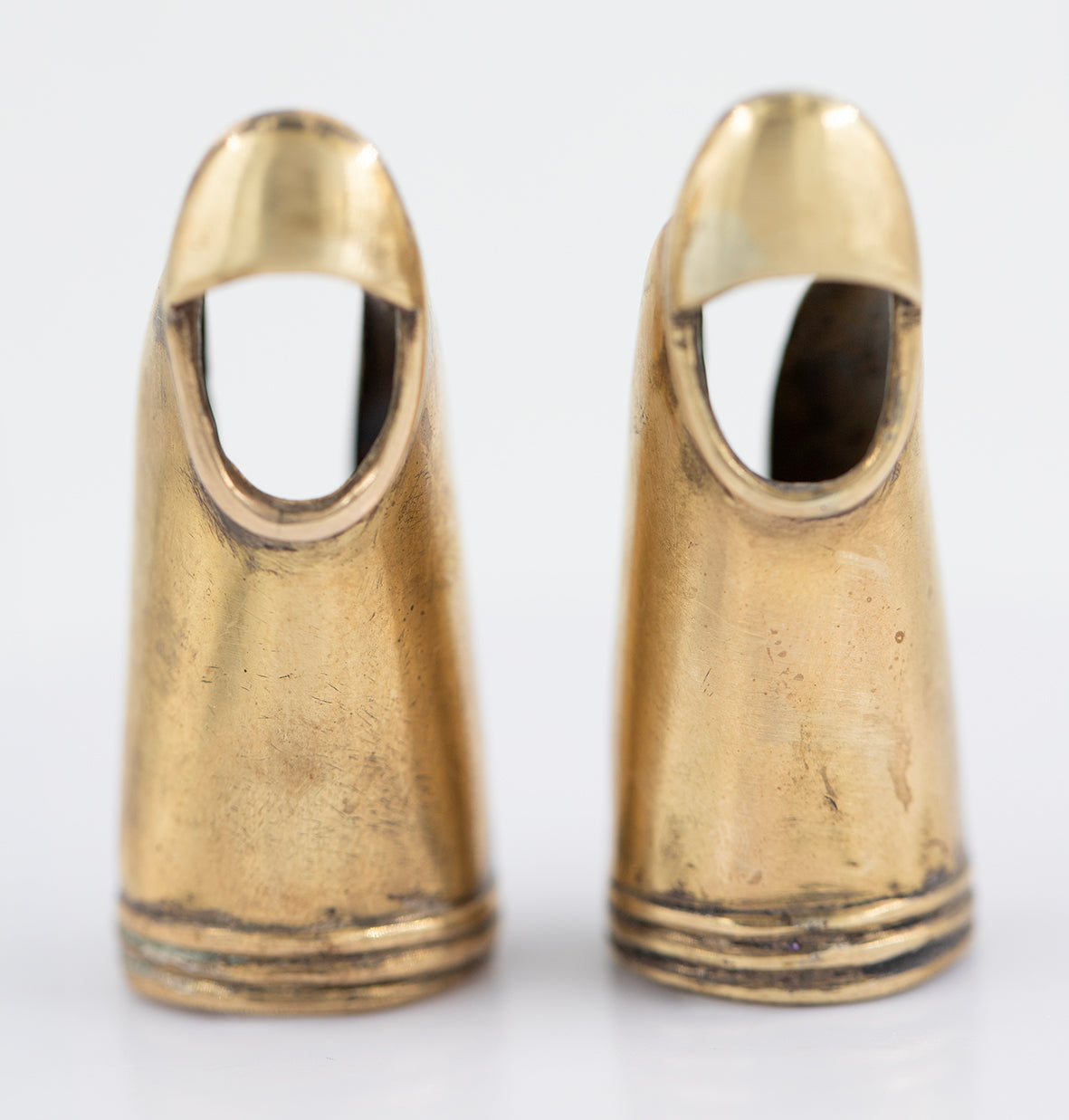 Dystopian finger rings. Brass. / Pierscien palec. Mosiadz