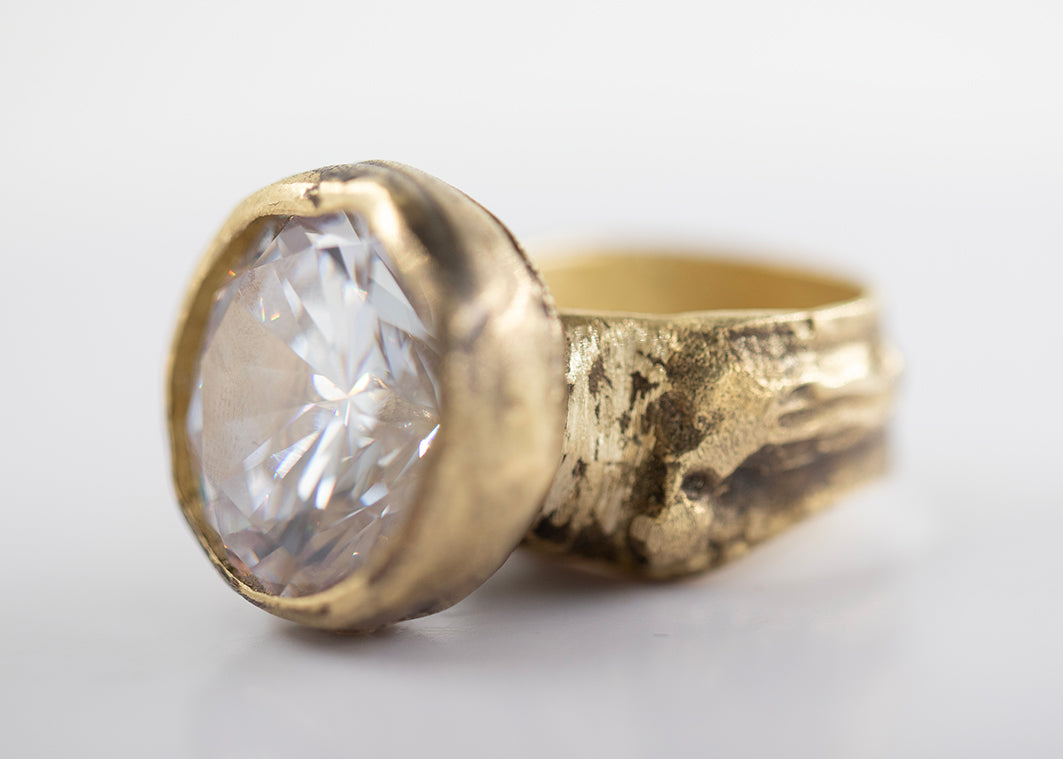 Ring with big zirconia. Silver and brass. / Duzy pierscien z cyrkonia. Srebro i mosiadz.