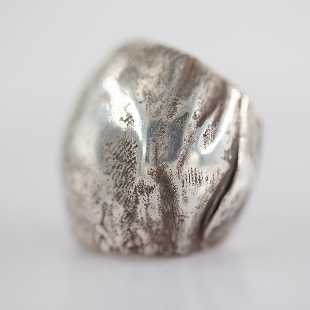 Ball texture ring. Brass and silver./ Pierscien kula. Mosiadz.