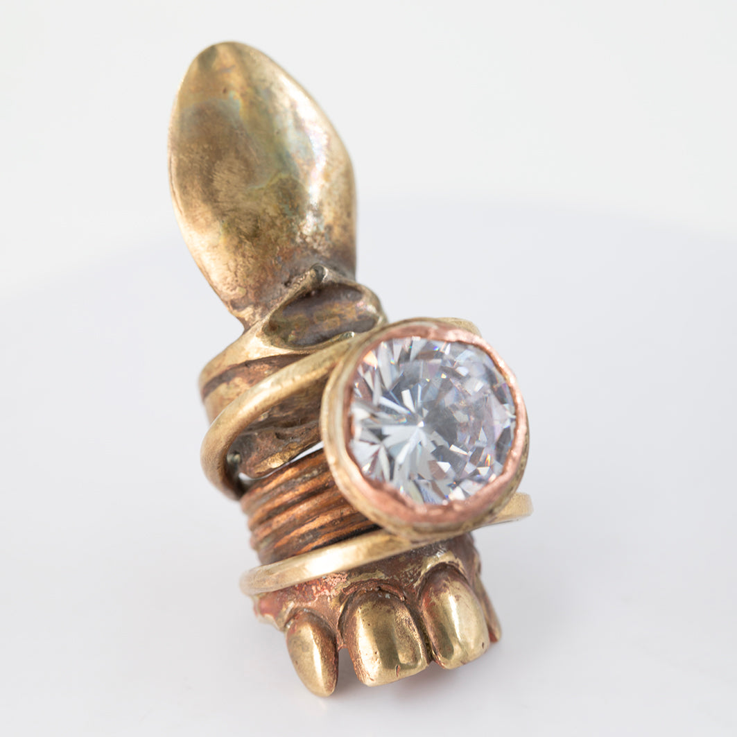 Armor ring with zirconia. Brass, copper. / Pierscien zbroja z cyrkonia. Mosiadz, miedz.
