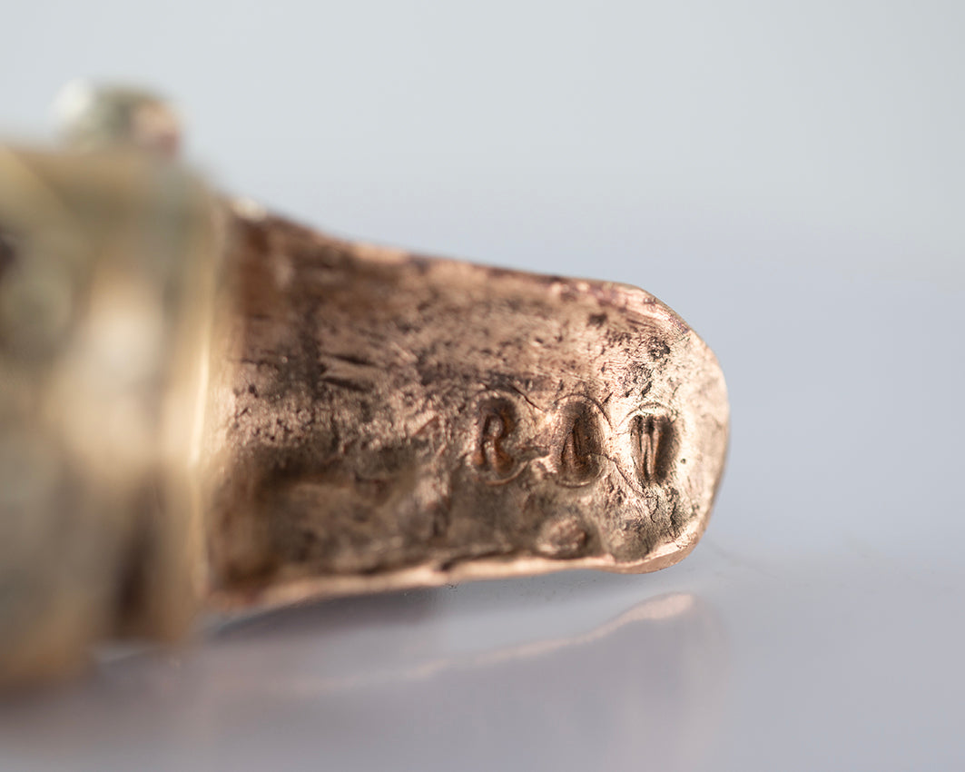 High ring armor. Brass, bronze. / Wysoki pierscien zbroja. Mosiadz, braz.