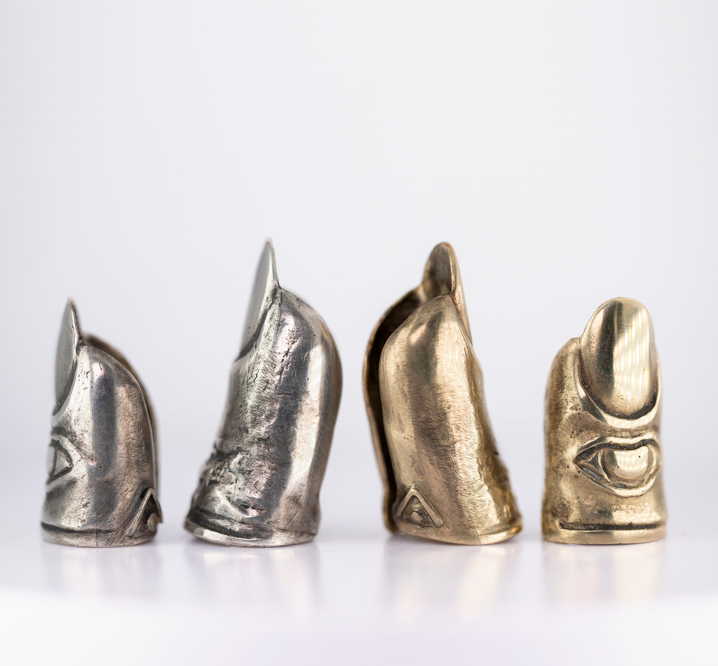 Raw Finger with Eye. Silver and brass. / Pierscien palec. Srebro i mosiadz.