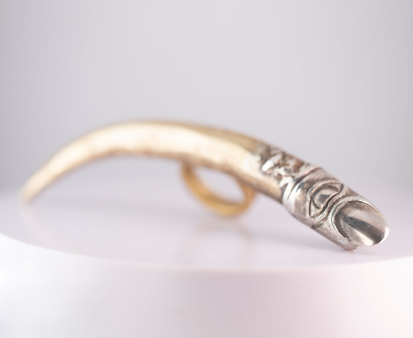 Long Ring with nail. Brass and silver. / Dlugi pierscien. Mosiadz i srebro.