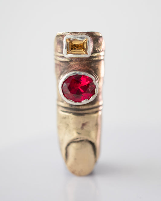 Finger Chr with citrine, zirconia. Brass. / Pierscien palec Chr. Cytryn, cyrkonia. Mosiadz.