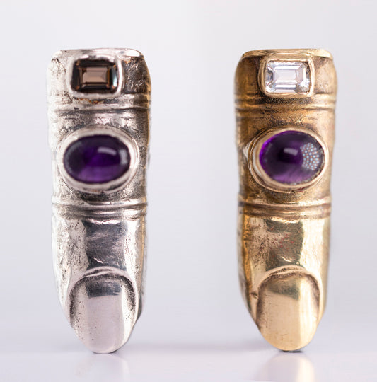 Finger Chr with 2 stones. Brass and silver. / Pierscien palec. Mosiadz i srebro.