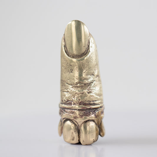 Tooth finger shape ring, Brass and silver. / Pierscien w ksztacie palca z zebami. Mosiadz i srebro.